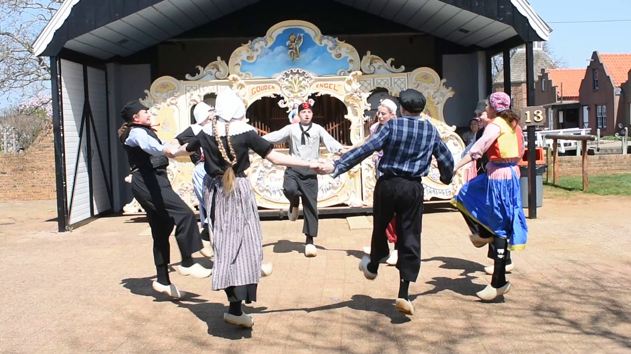 Nelis Dutch Village Holland Michigan Folk Dance