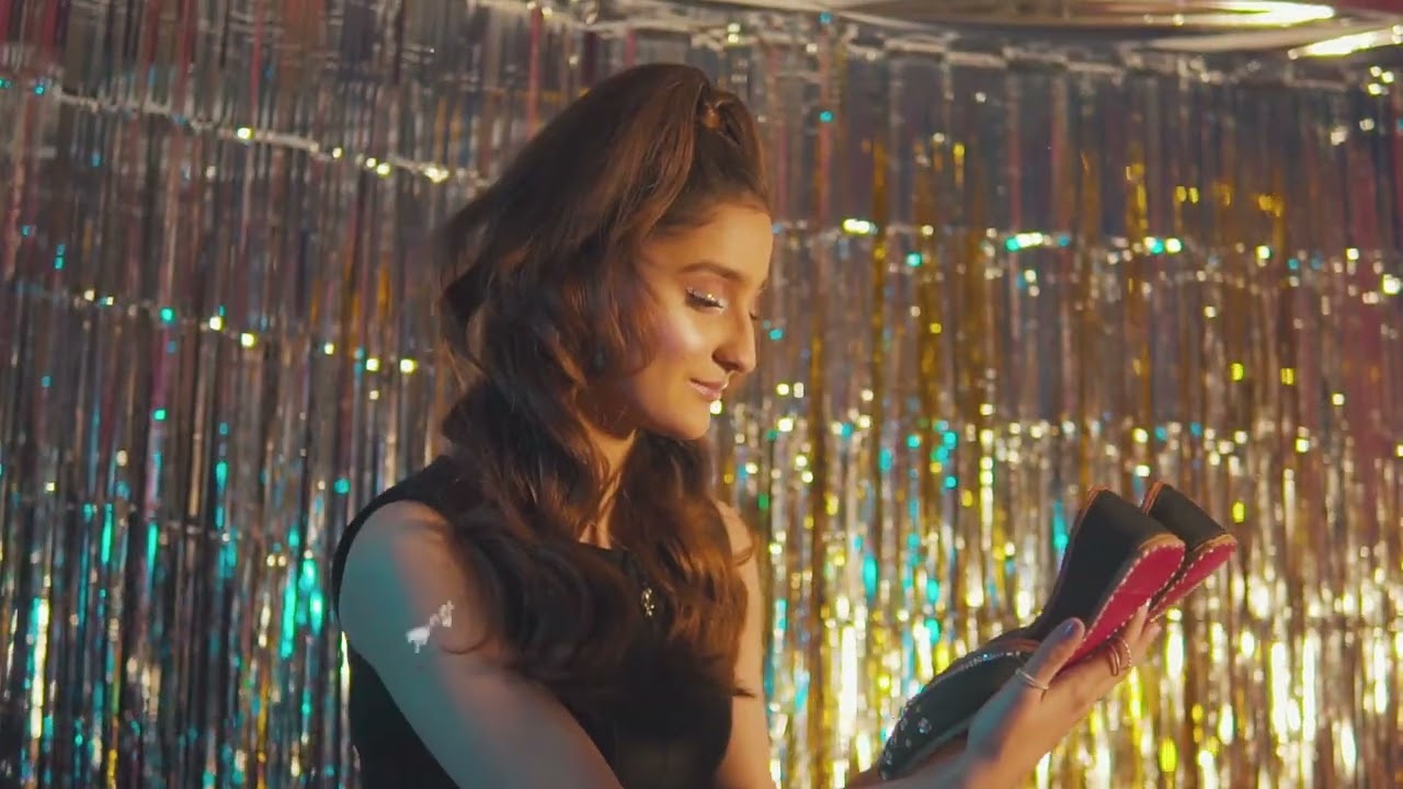 Zodiac Khussa - @DazzlebySarah