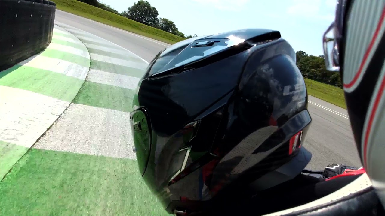 Baptème piste pour ma chérie / 1000 GSXR / Vaison piste / 21 aout 2021