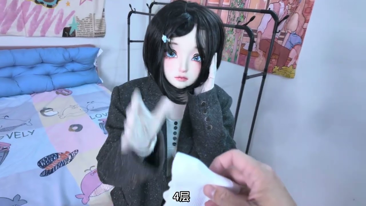 职场女生第一次体验穿皮戴壳！