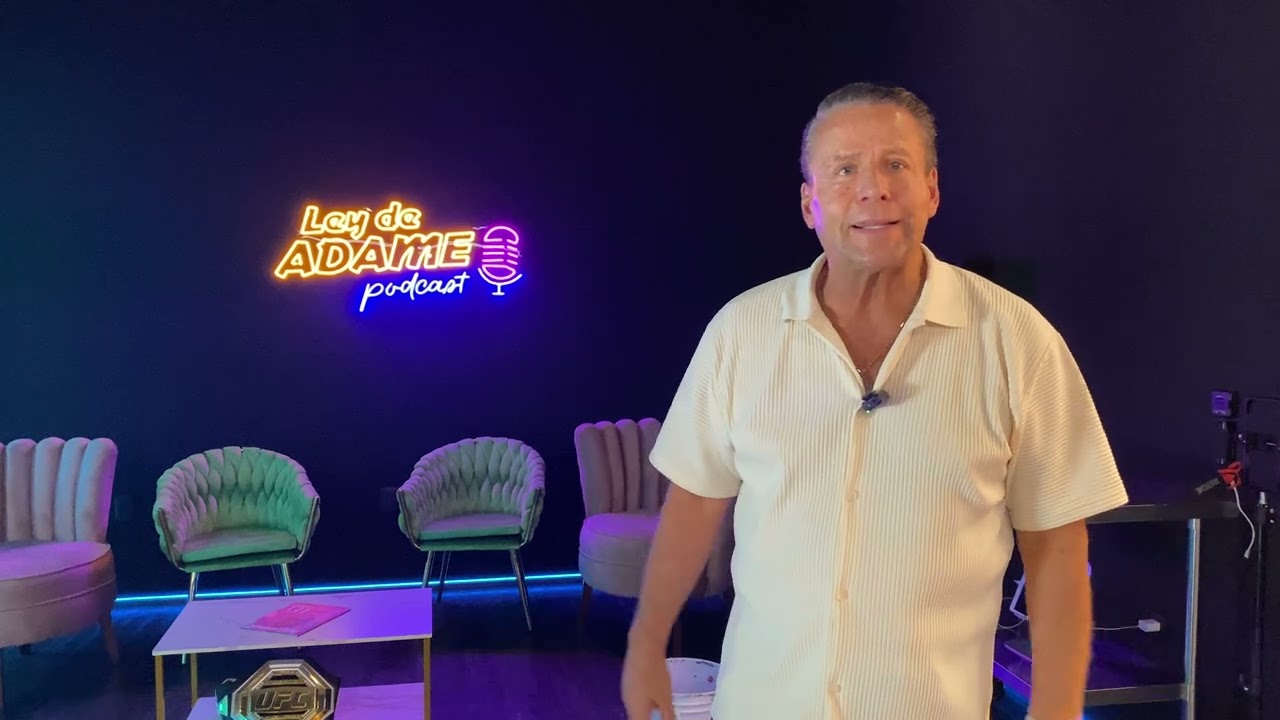 Alfredo Adame nos muestra su casa remodelada y estrena estudio de televisión.