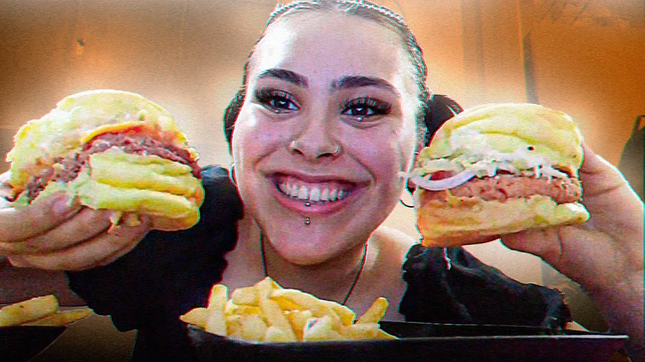 FESTEJANDO LOS 100K EN TWITCH - Cami Jara