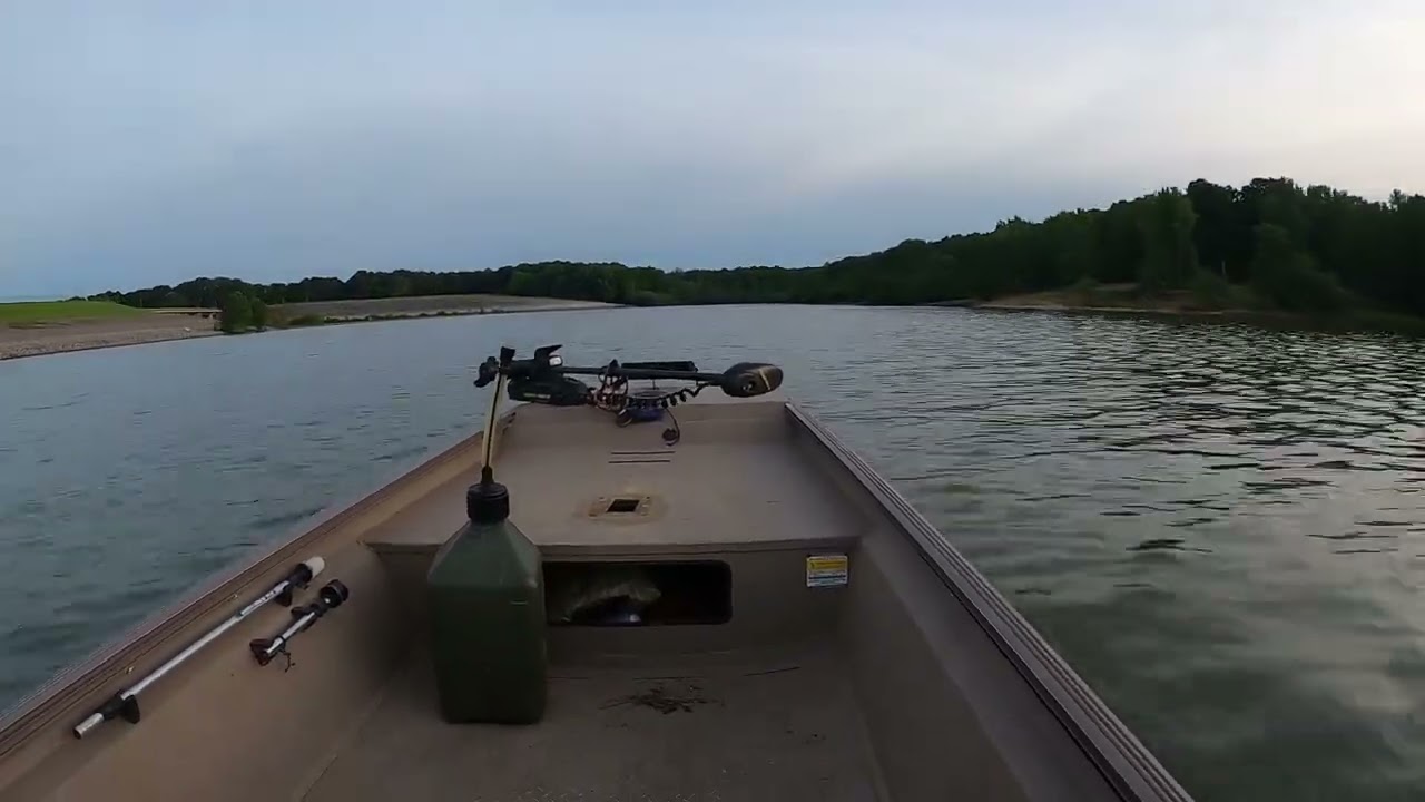 90HP Yamaha Tiller on 15ft Jon Boat!
