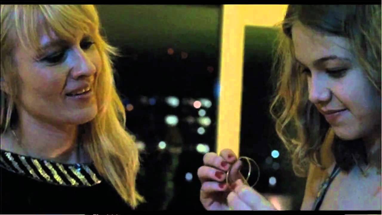 Frit Fald - interview 2 med Frederikke Dahl Hansen