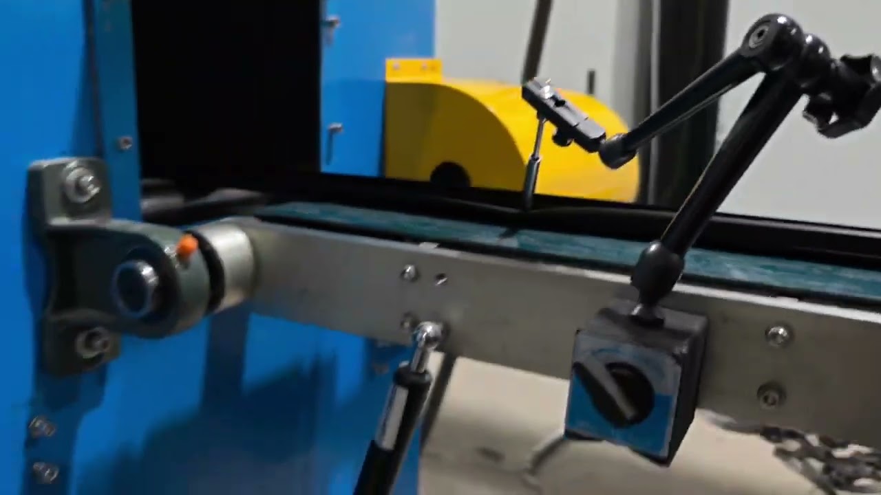rubber co-extrusion microwave vulcanization production line with flocking for car sealing strip