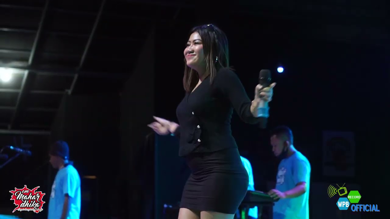 KHARISMA DEVA SEMAKIN MENAWAN