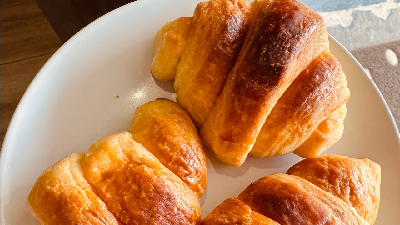No-Fail Croissants at Home | Simple, Flaky & Delicious|Bakery style method 