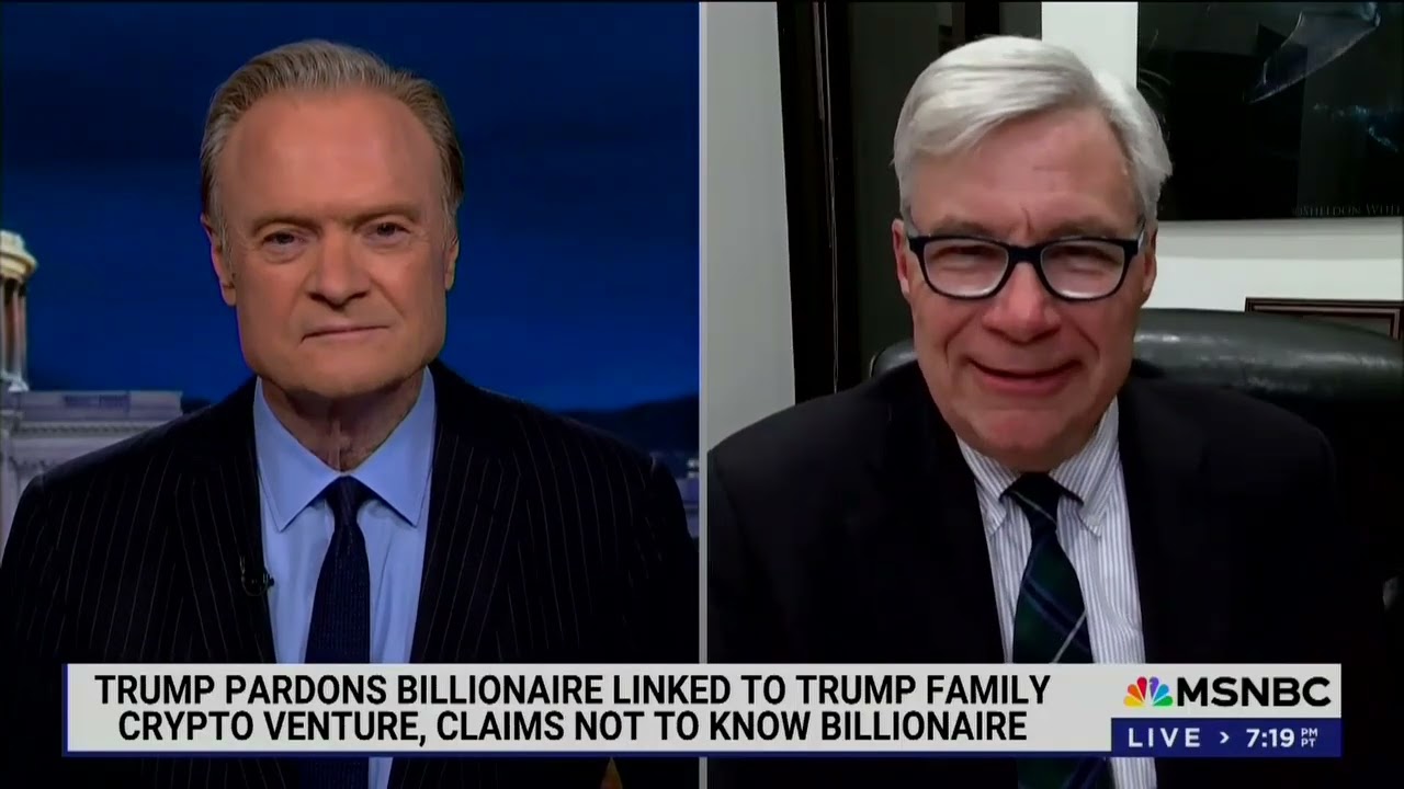 Sen. Whitehouse and Lawrence Bash Clueless Trump's Corrupt Pardon