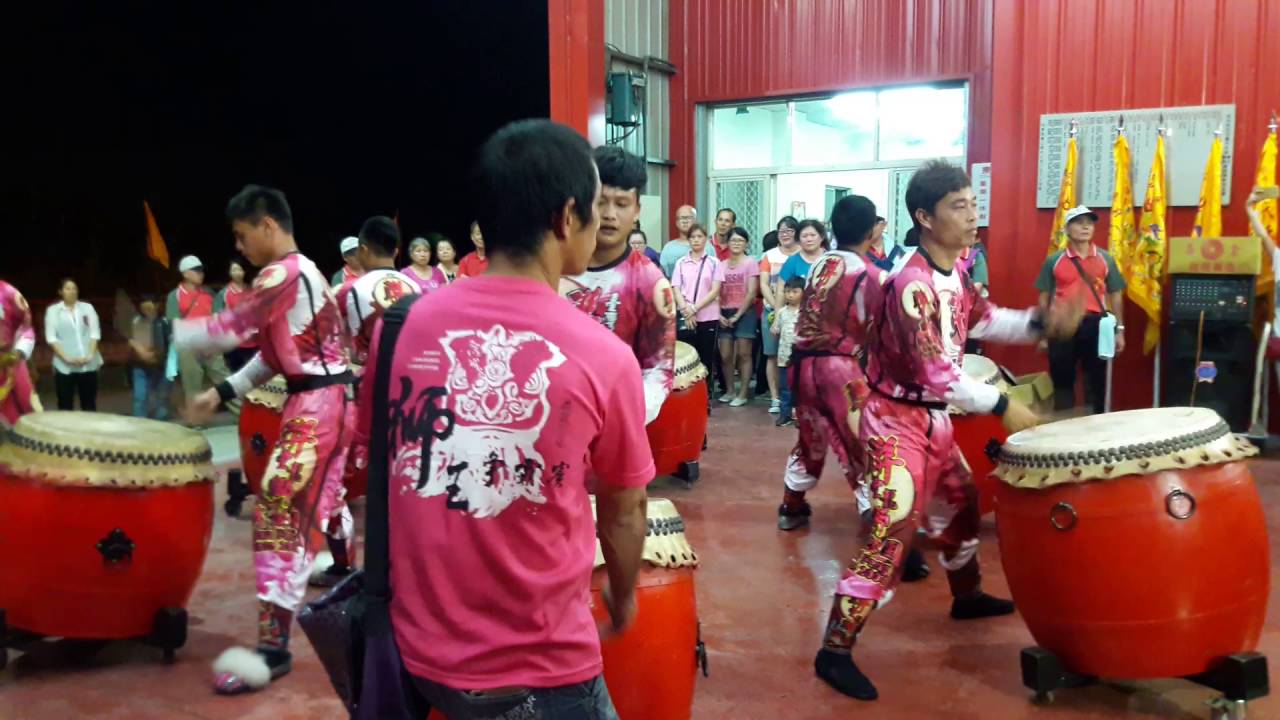 新竹聯豐龍獅戰鼓團-擂鼓戰車