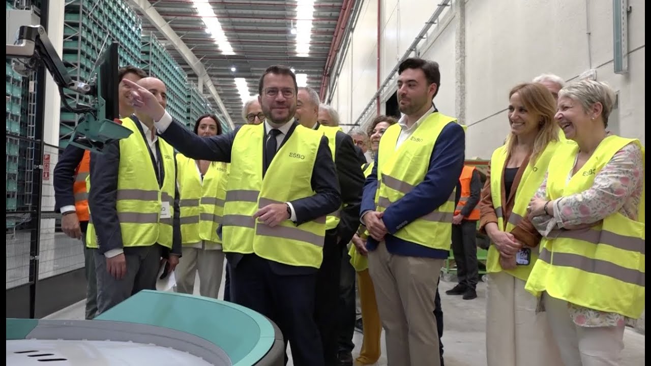 Pere Aragonès ha inaugurat la nova planta de l'empresa Esbo Logístics Systems