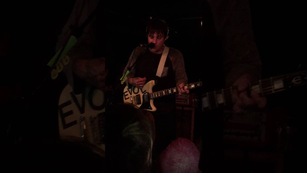 Frank Iero And The Patience - She's The Prettiest Girl At The Party... - Live @ The Basement