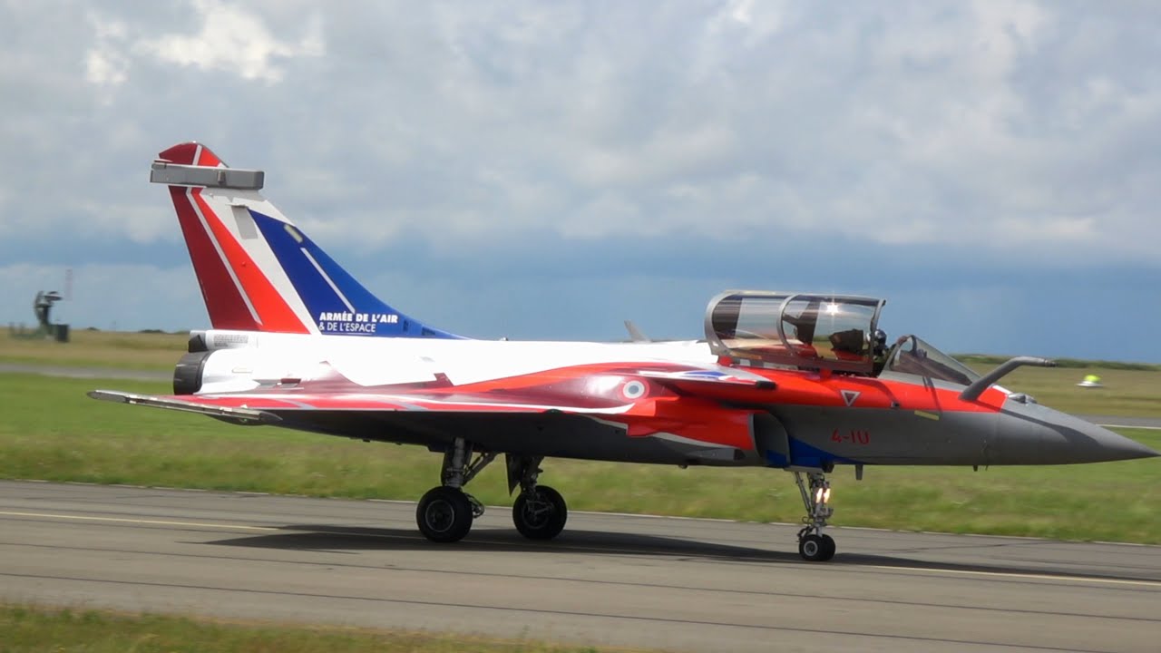 Meeting Nationale De L'Air Orléans 2025 Démo 2 Rafale Solo Display