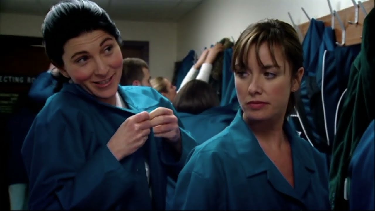 Vital Signs - Sarah Cartwright (Eve Best)