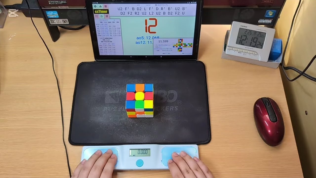 ルービックキューブ片手単発8.84秒！