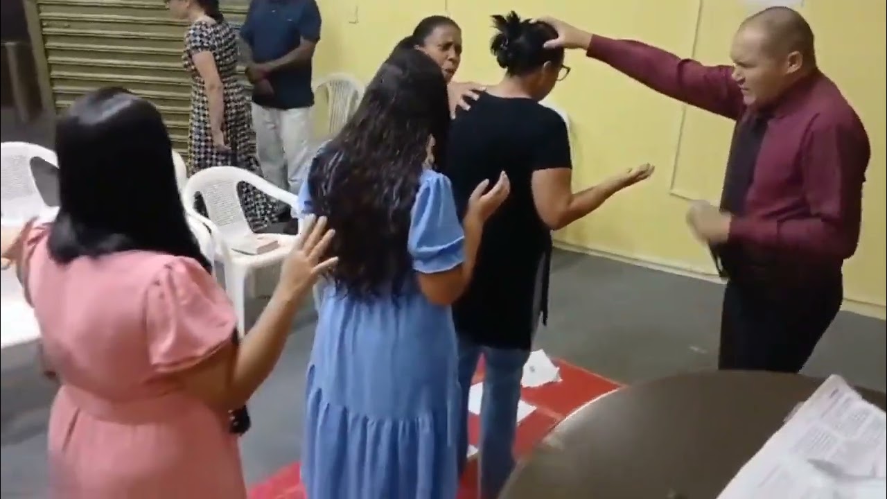 Pastor Francisco Rodrigues Missionária Geusa Rodrigues -SEXTA-FEIRA DA LIBERTAÇÃO ANDANDO POR CIMA 