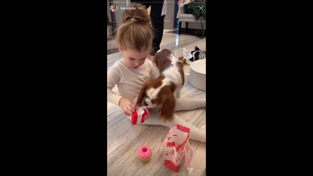 Ксюша Бородина - подарки Теи, Instagram Stories 27-12-2018