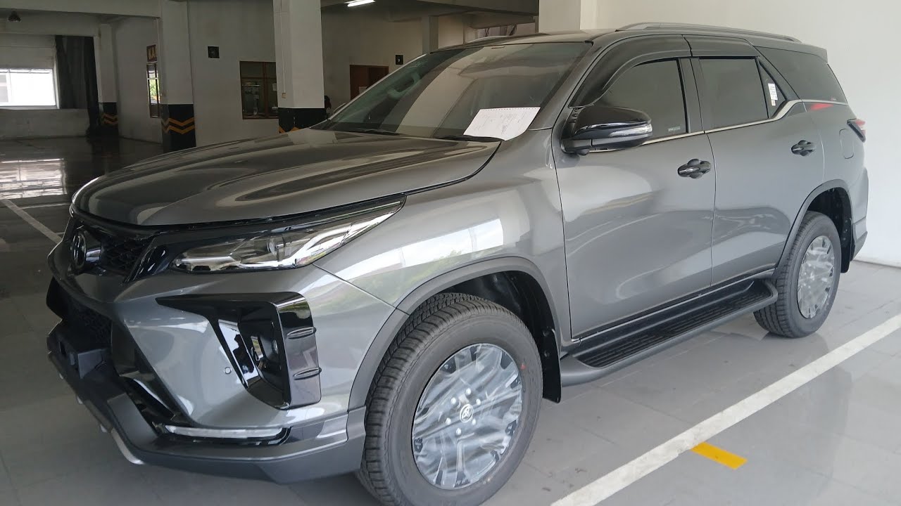 in depth tour toyota fortuner 2.8 VRZ with GR PARTS 2024