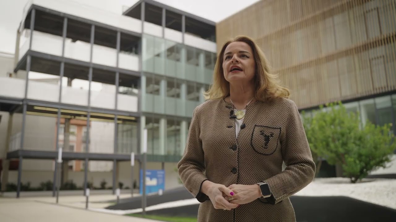7 Premio a la Mejor Obra Categoría B - PEM inferior 25 M€