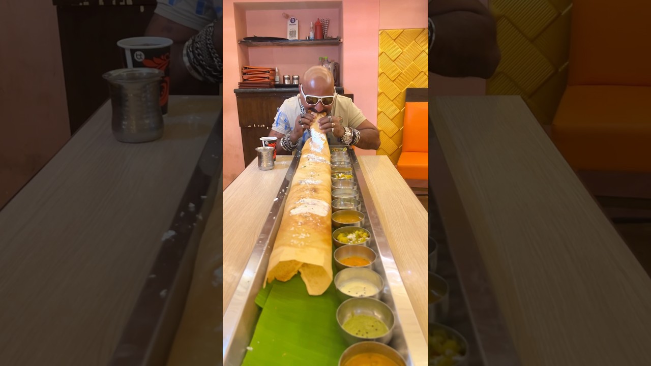 6feet dosa challenge&hellip;.👑❤️🍗 #chickenlegpiece #ulhaskamathe #indianfood #foodie #food #shorts