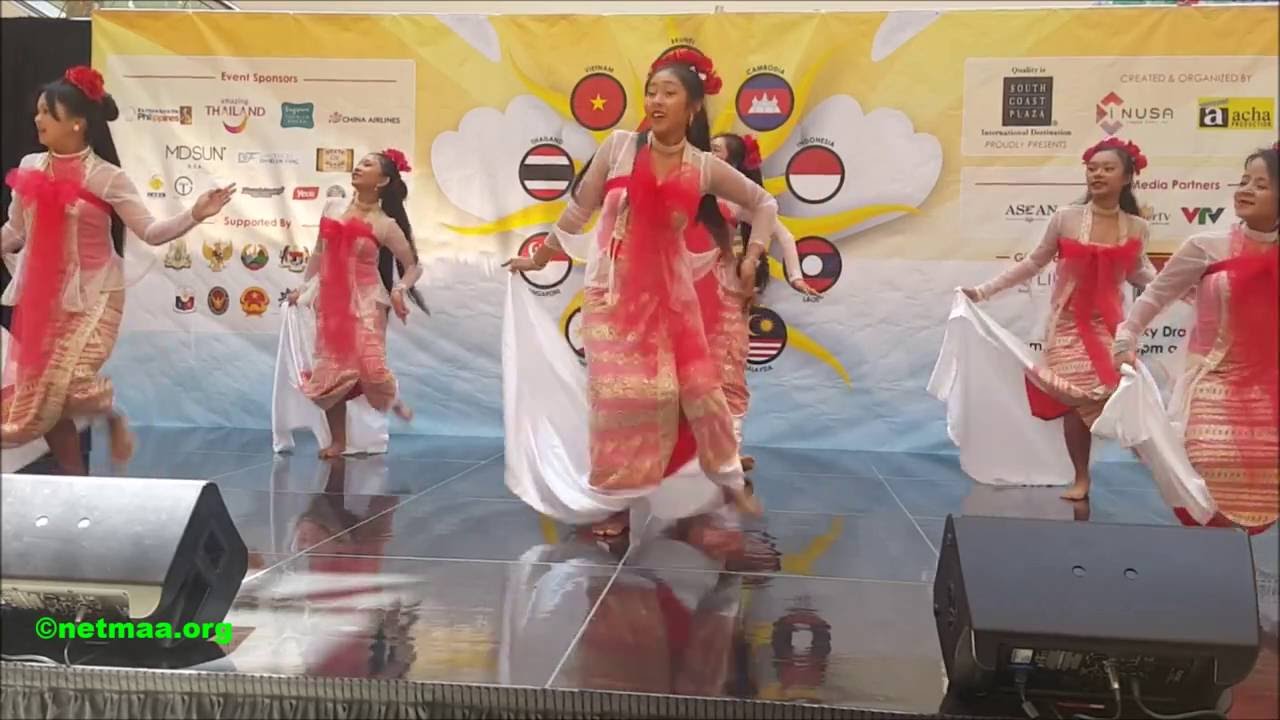 Apyo Daw Yein at ASEAN Fest 2016 by the Myanmar Cultural Dance Academy