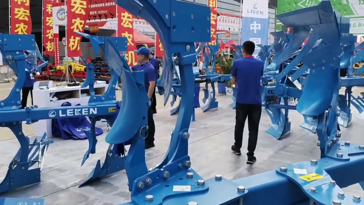 LEKEN PLOUGH L8/4 D120 STATIC DISPLAY