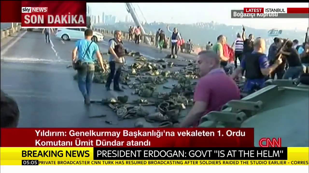 Turkey Coup: Civilians Swarm Tanks In Istanbul