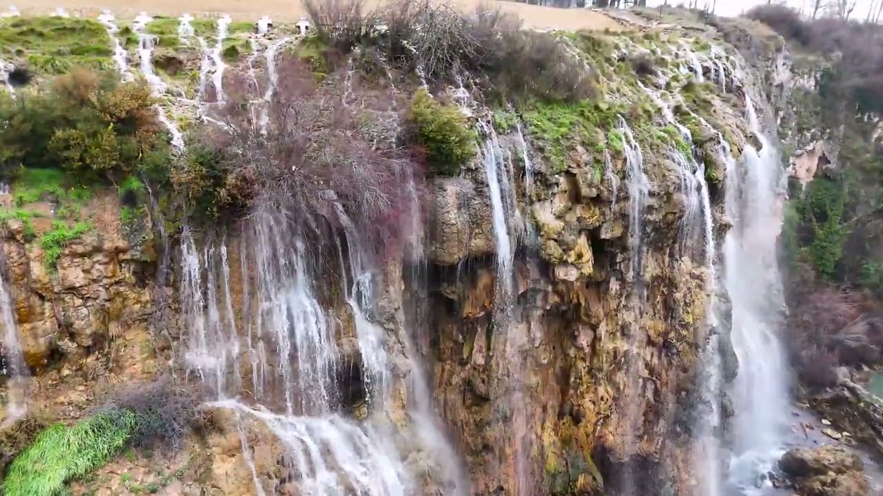 Travertino de Uña