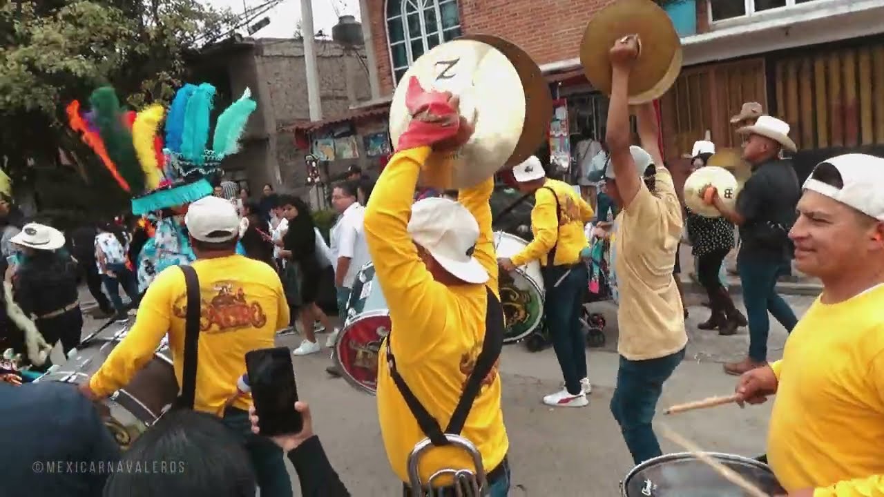 Sones de Chinelo - Banda Tauro