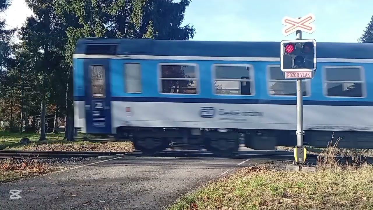 Železniční přejezd Pstruží (5) P7377