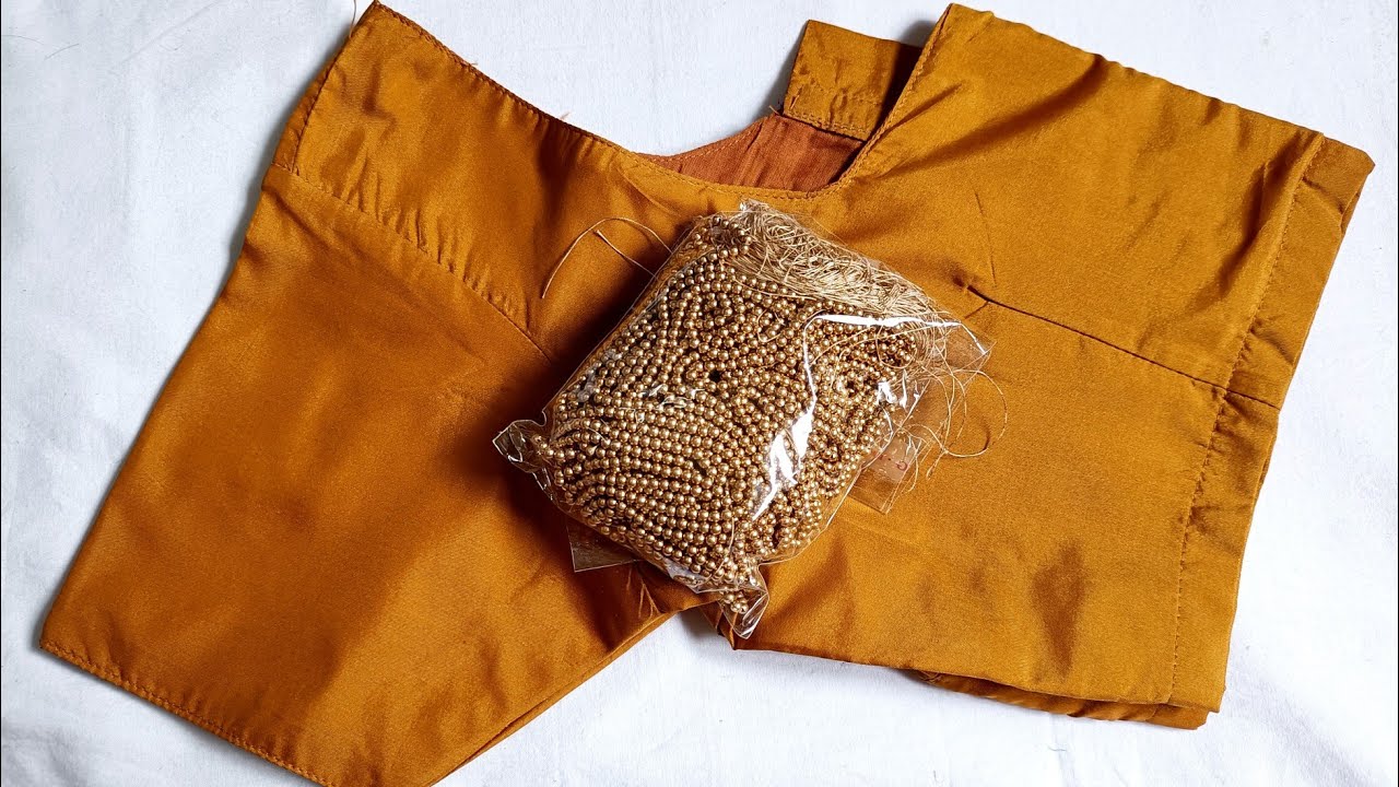 Very Simple And Elegant Aariwork Blouse Design with normal needle|Aariwork|Maggamwork|Blouse Design