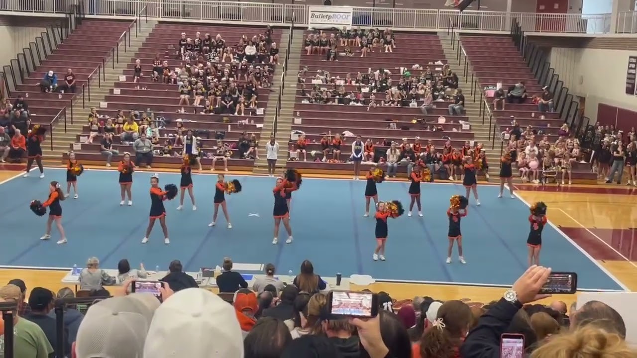 PONIES PREFORMANCE AT KEYSTONE INVITATIONAL 