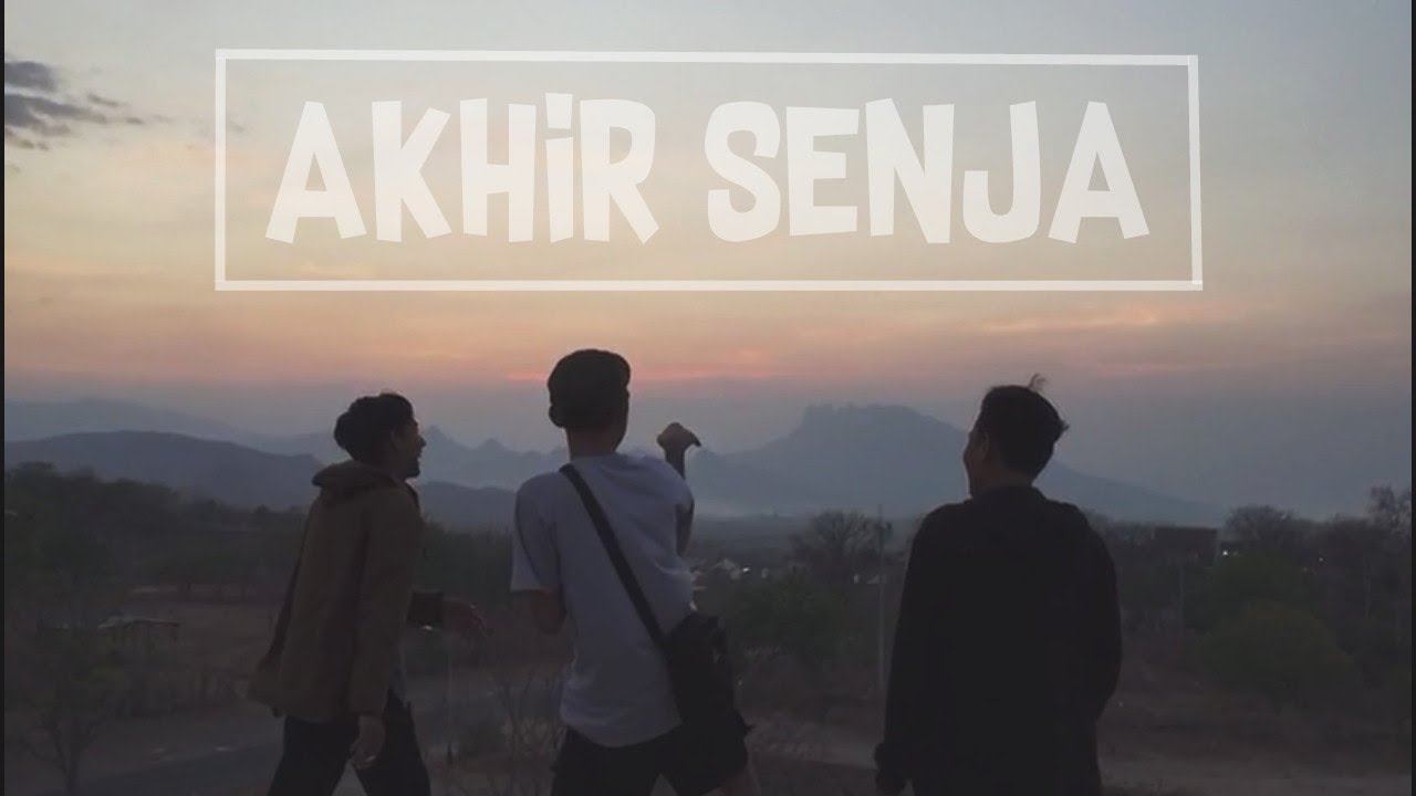 LARA, CANDA DAN TAWA DIAKHIR SENJA