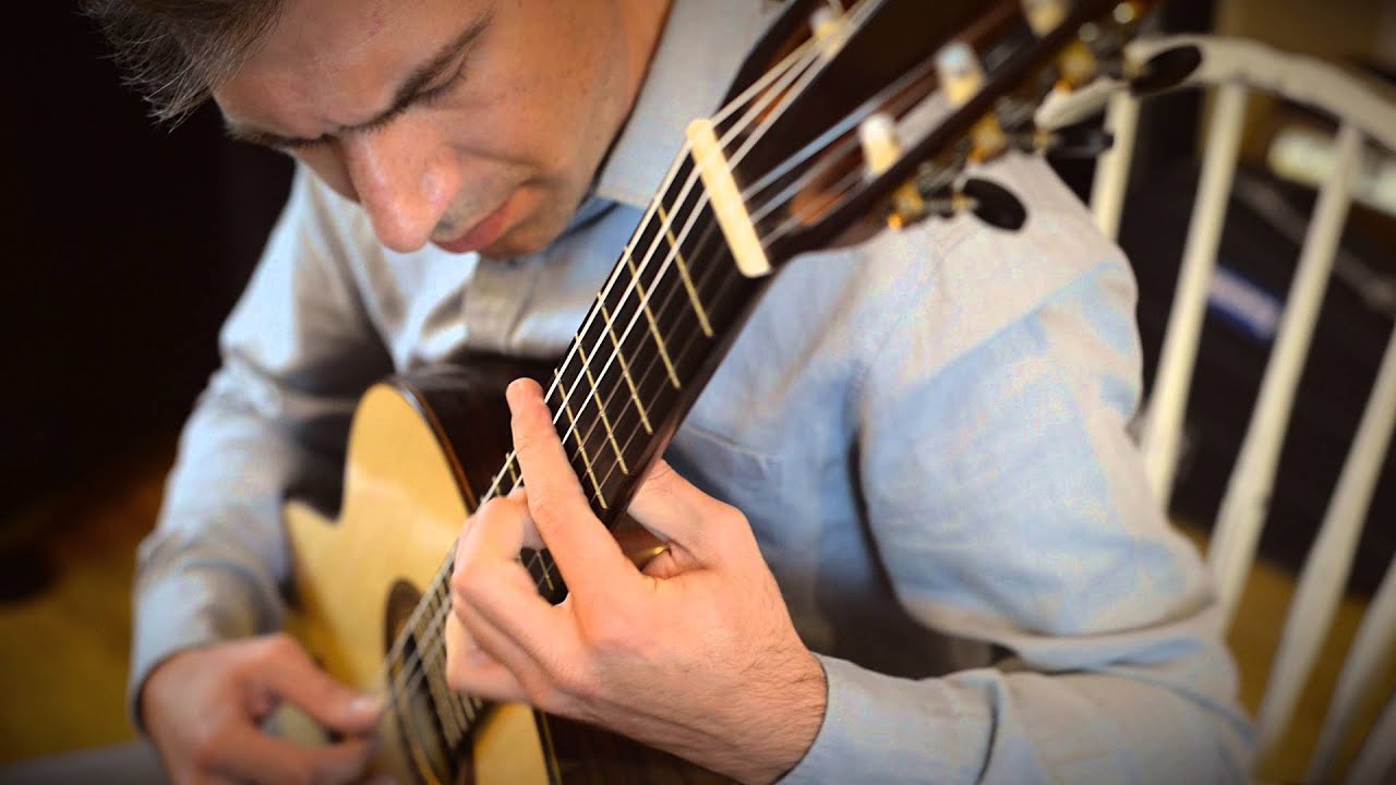 Astor Piazzolla - Cinco Piezas (Tristón) performed by Antonis Hatzinikolaou