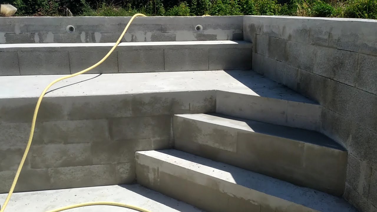 Construire une piscine 10*4 Enduit Parex lanko 112