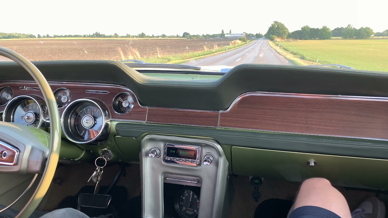 FORD MUSTANG GT 302 5.0 V8 by Muscle Cars Slovakia (acceleration)