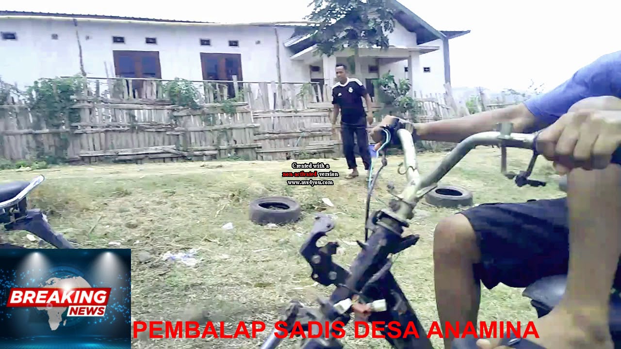 Balap motor lucu