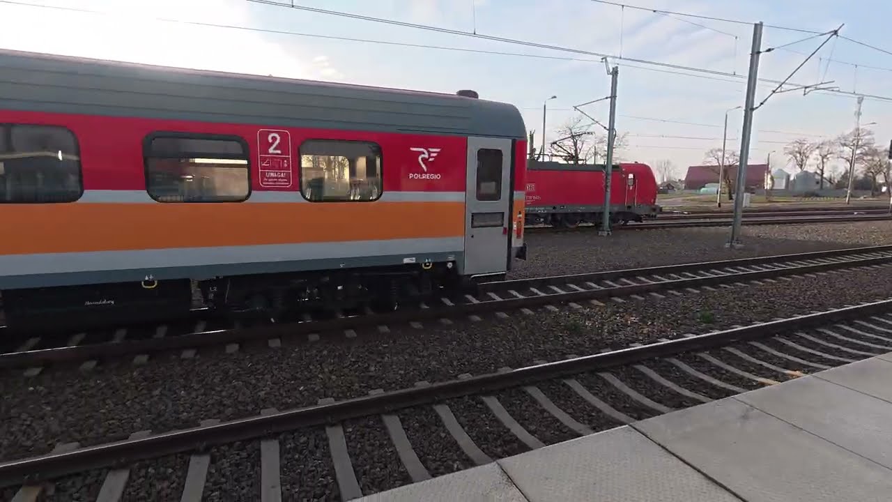 Pociągi na stacji Bojanowo 16.11.2025