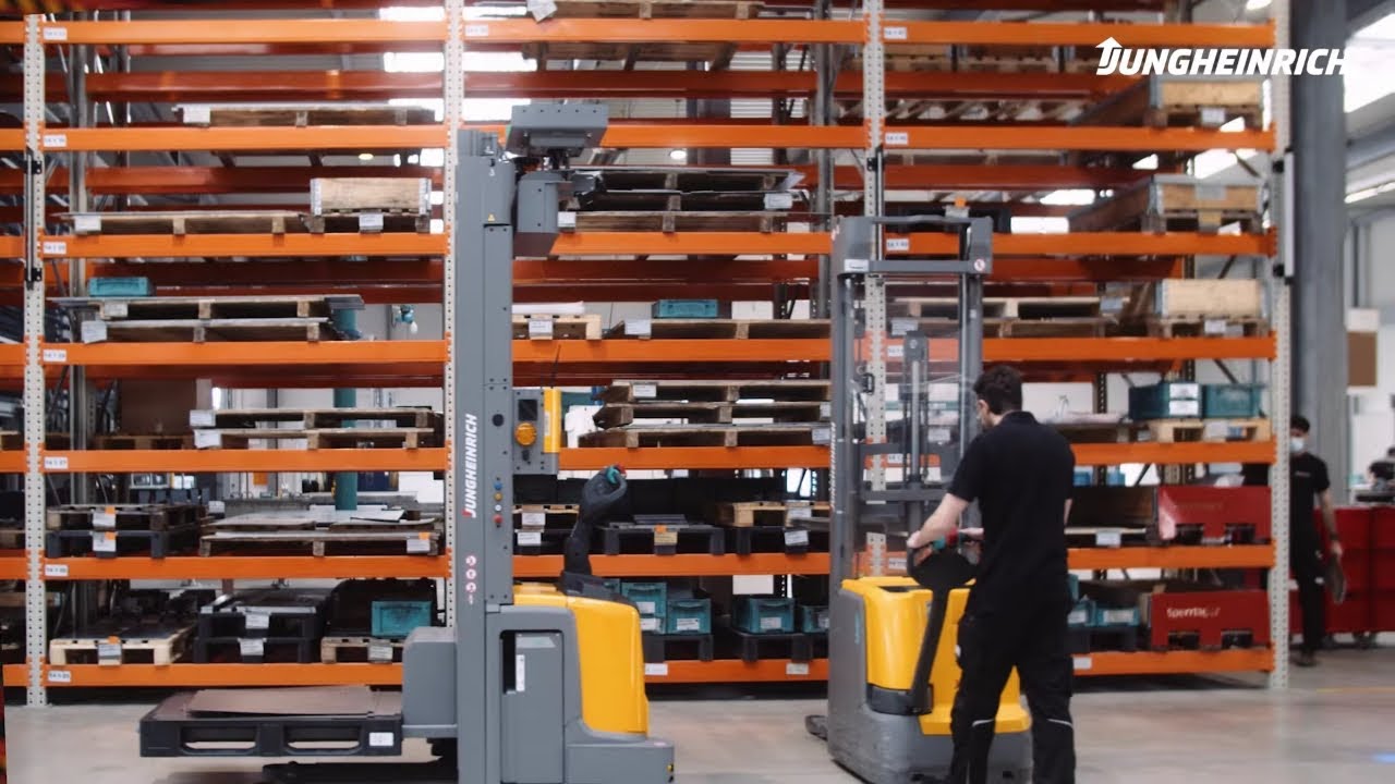 Automated Guided Vehicle System for automated material flow of DAX MetallForm