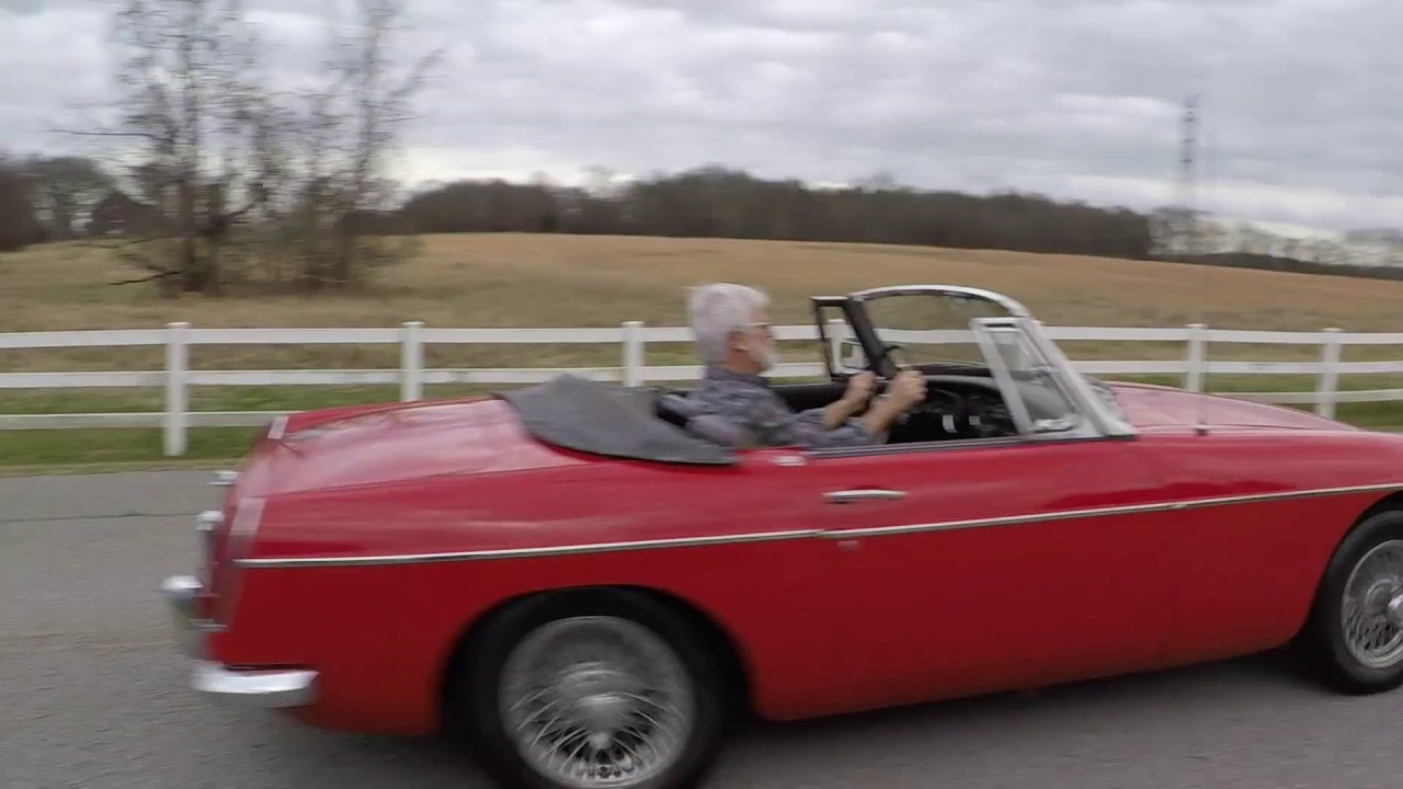 1965 MG B Drive