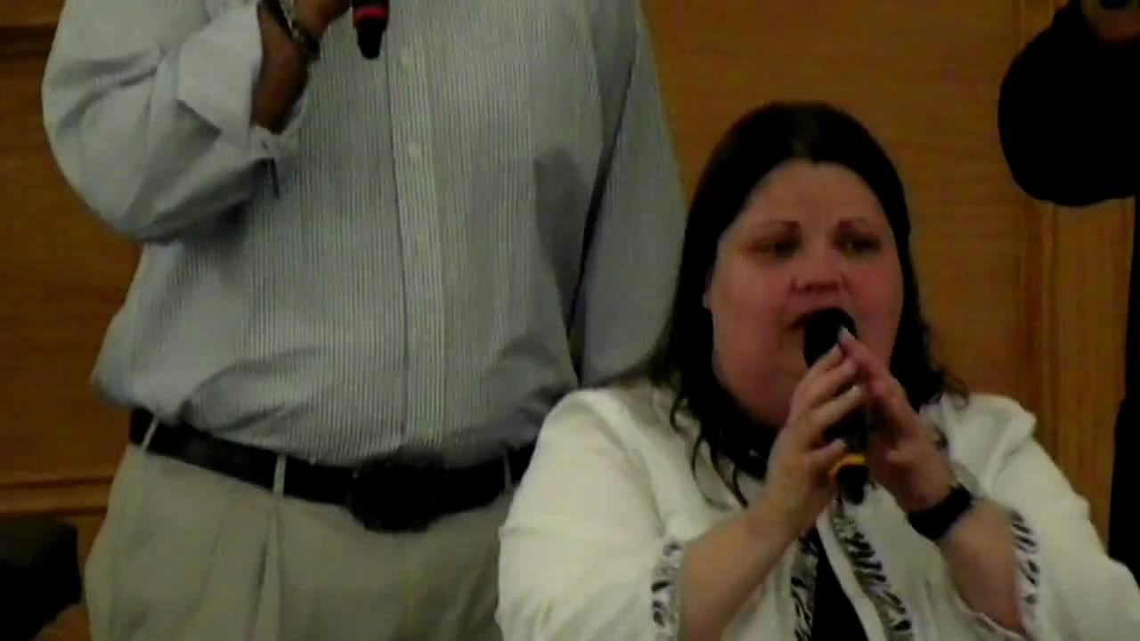 Julie Oxendine & The Oxendines (I Know He's Coming Back)