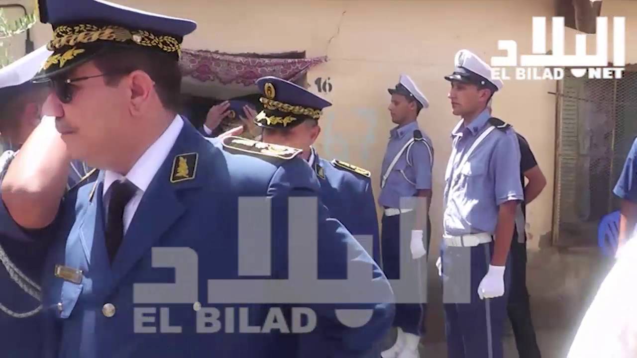 تلمسان : إطارات الامن الوطني يعزون عائلة الشرطي الشهيد طهراوي  -el bilad tv -