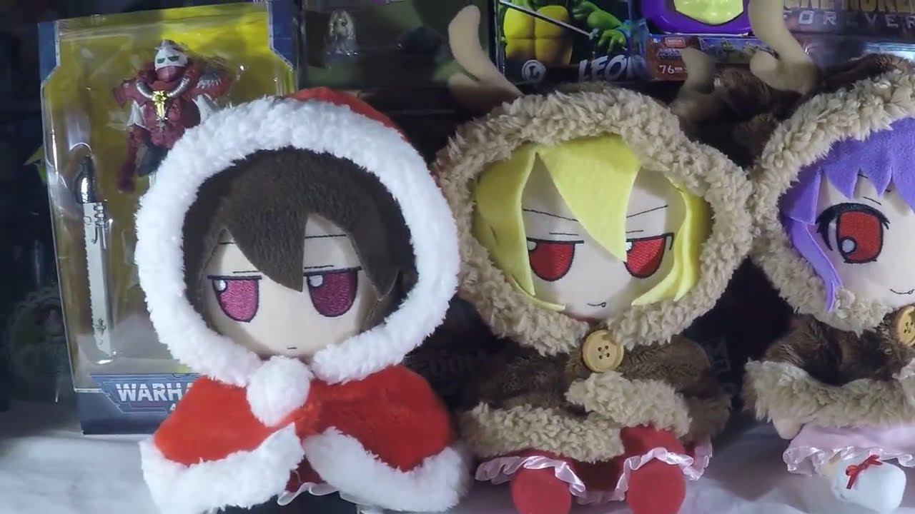 Gift closet costume for gift plushies unboxing