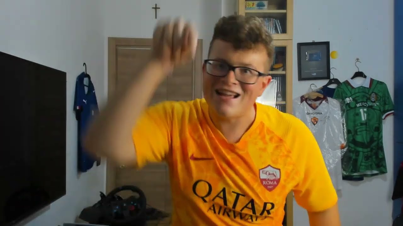 [SUPERSFOGO KENDEBARBIE] UDINESE-ROMA 4-0 VE DOVETE VERGOGNÁ!! E' INAUDITO!! OGNI ANNO SEMPRE COSÌ!!