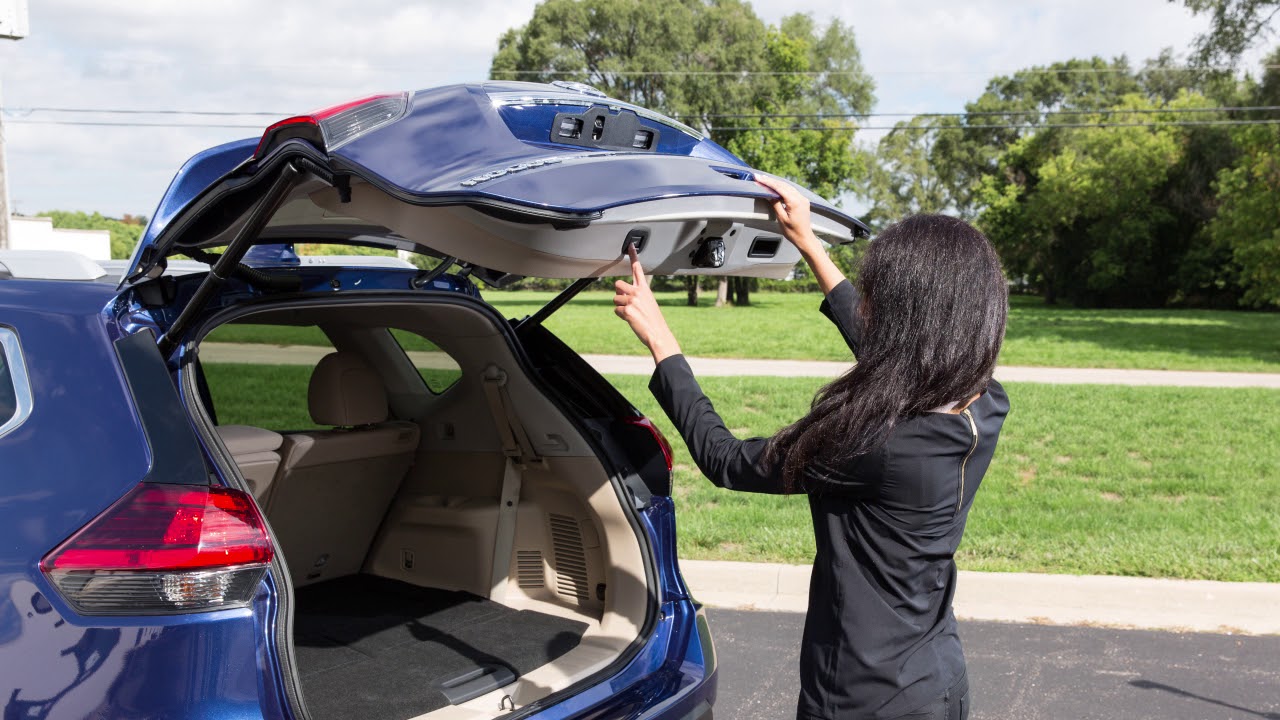 2018 Nissan Rogue - Liftgate