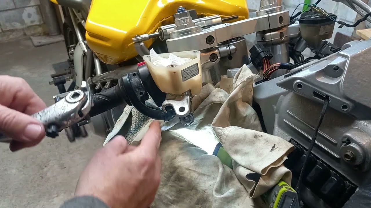 749s Ducati front brake master cylinder clean out