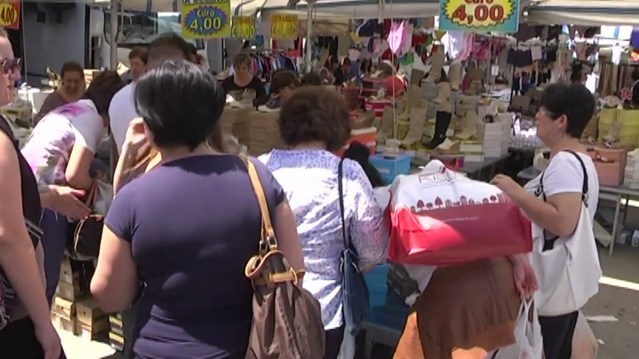LA CRISI DEL COMMERCIO AMBULANTE