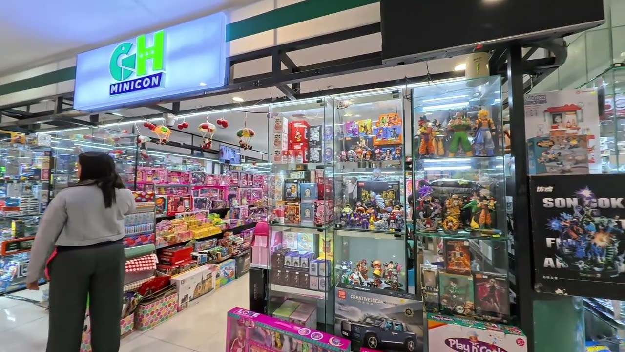 Greenhills Shoppesville Full Walk | From Empty Floors to Busy Toy Stores!
