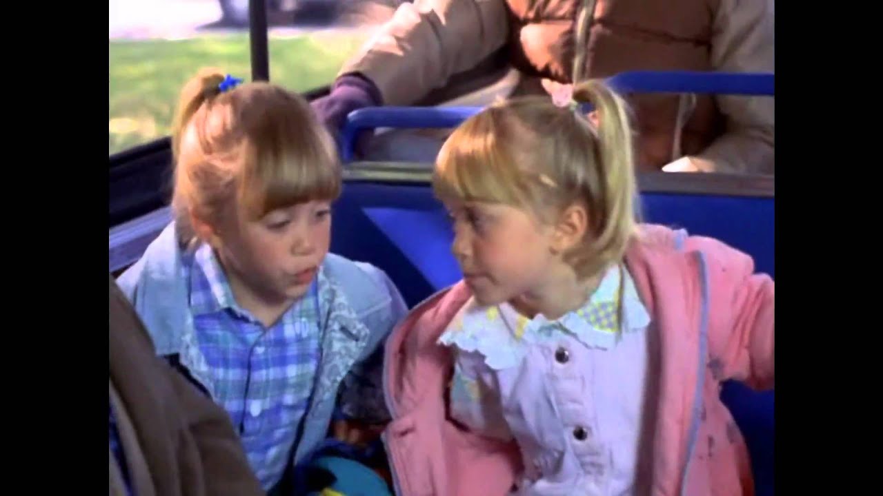 Mary Kate and Ashley Olsen - Childhood MIX