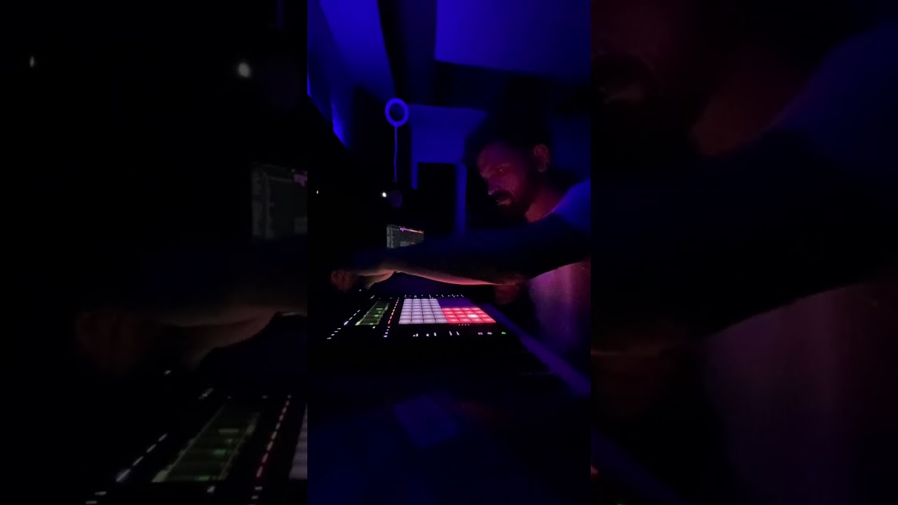 @azeemhunzai #housemusic and Arabic scale.