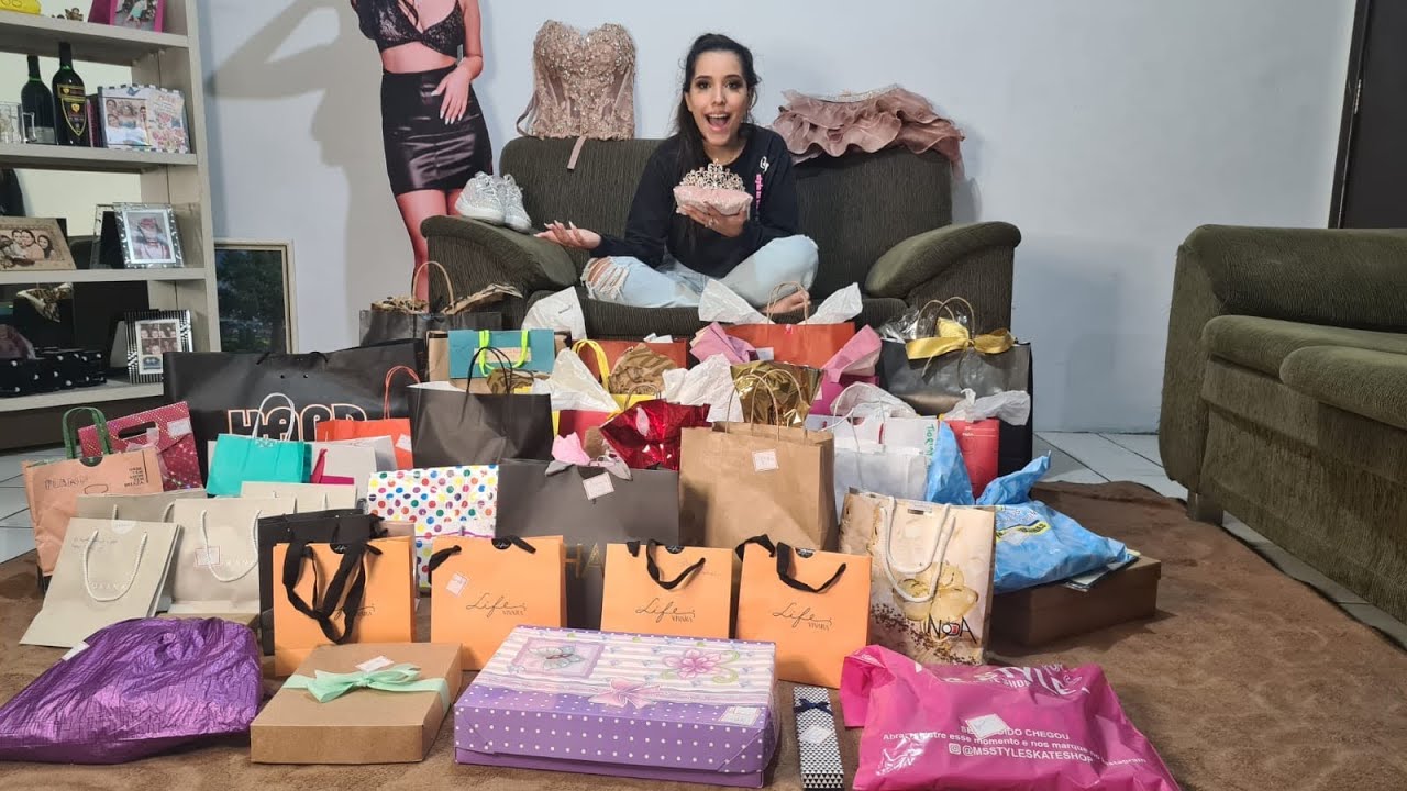 ABRINDO MEUS PRESENTES DE ANIVERSÁRIO!!!! (prt 1)